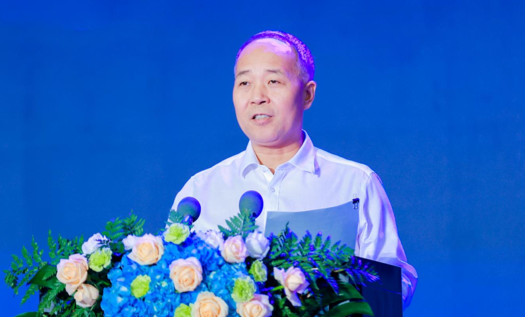 啟航新征程 點(diǎn)亮新賽道丨花花牛乳業(yè)集團(tuán)參加第十四屆中國(guó)奶業(yè)大會(huì)暨D20峰會(huì)，榮獲“中國(guó)乳制品生產(chǎn)企業(yè)現(xiàn)代化等級(jí)5A級(jí)”評(píng)定殊榮