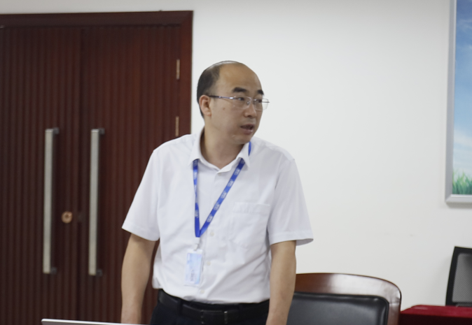 繼往開(kāi)來(lái) · 再創(chuàng)輝煌 | 花花牛乳業(yè)集團(tuán)召開(kāi)9月?tīng)I(yíng)銷、養(yǎng)殖及飼料月度經(jīng)營(yíng)工作會(huì)議