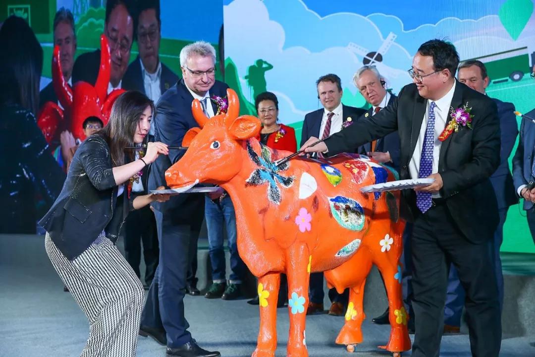 SDDDC走進(jìn)河南，看看花花牛的國(guó)際范兒！