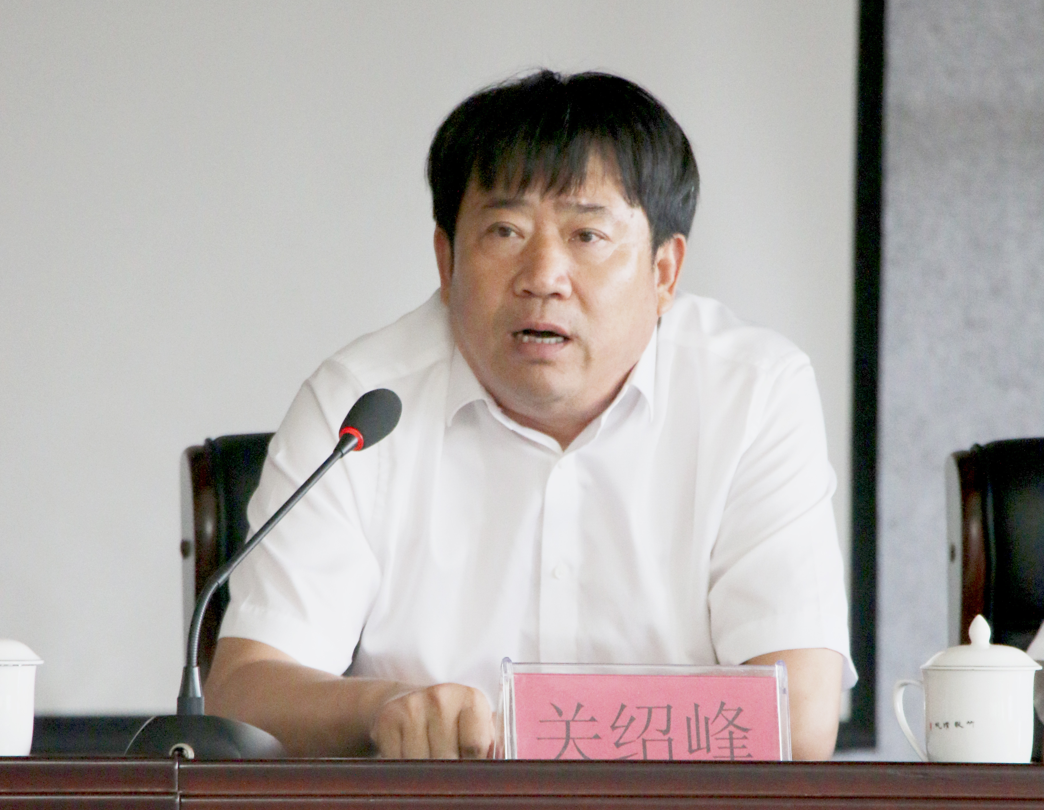 揚(yáng)帆再起航 | 花花牛乳業(yè)集團(tuán)養(yǎng)殖、飼料事業(yè)部2019上半年總結(jié)表彰暨下半年工作部署大會(huì)隆重召開(kāi)