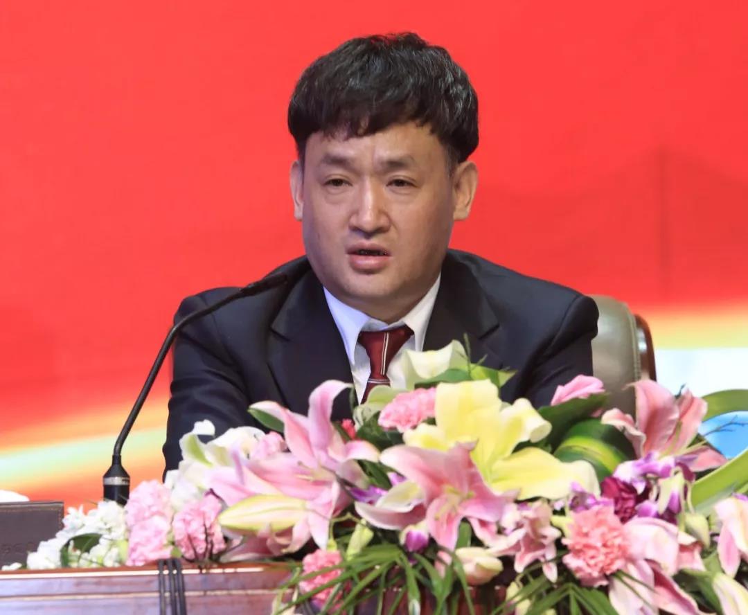 新起點(diǎn)·新征程·不忘初心·砥礪前行| 2018花花牛乳業(yè)集團(tuán)客戶大會(huì)勝利召開 新起點(diǎn)·新征程·不忘初心·砥礪前行| 2018花花牛乳業(yè)集團(tuán)客戶大會(huì)勝利召開