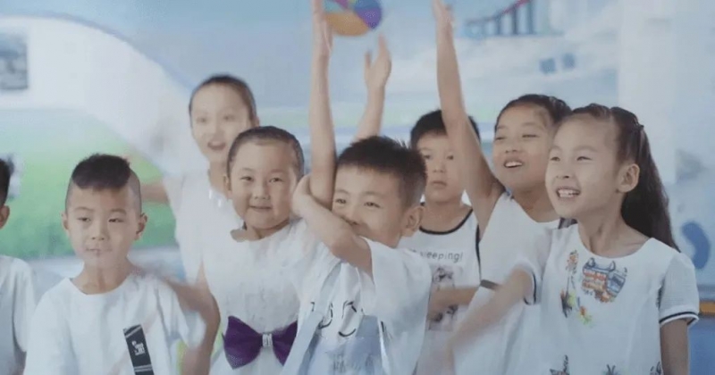 花花牛丨每天一杯奶，幸福健康喝出來?。。? />
			</div>
		<div   id=